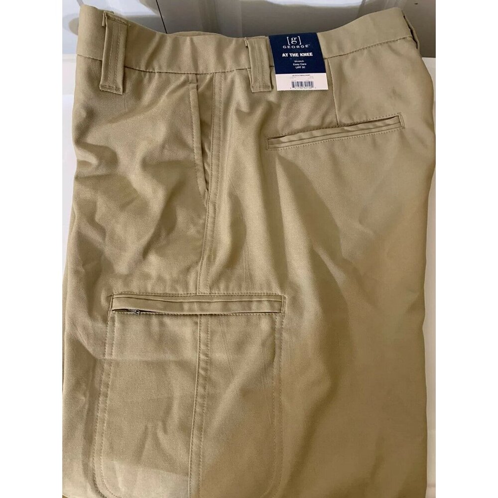 New George Men's Cargo Shorts Green Size 30 Above the Knee 10"‎ Inseam NWT